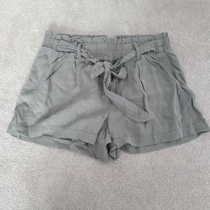 Jolt Paper Bag Shorts